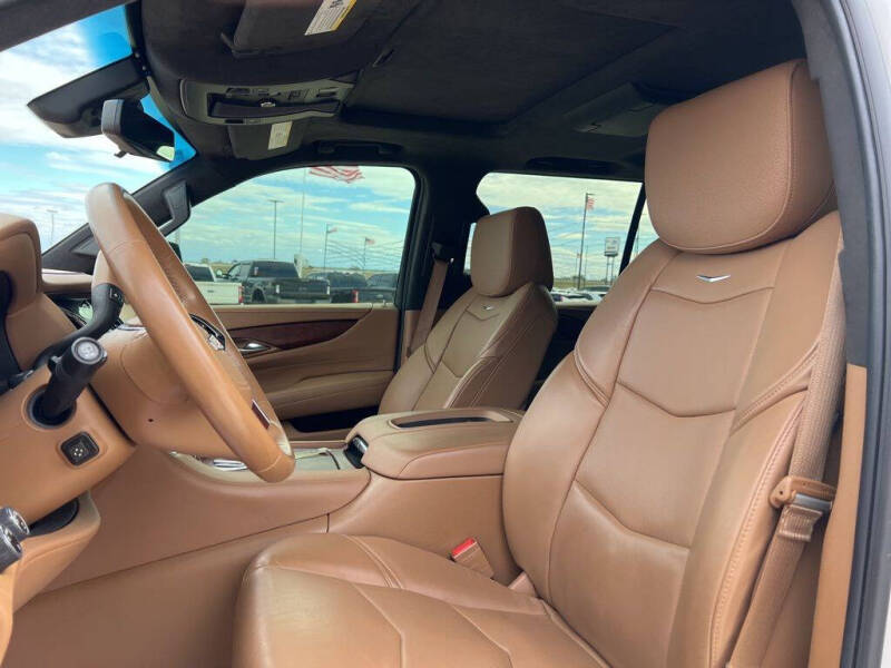 2017 Cadillac Escalade ESV Platinum