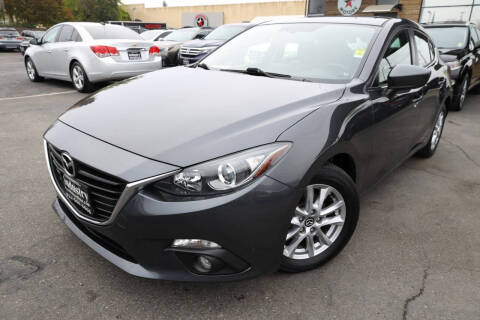 2016 Mazda MAZDA3 i Grand Touring