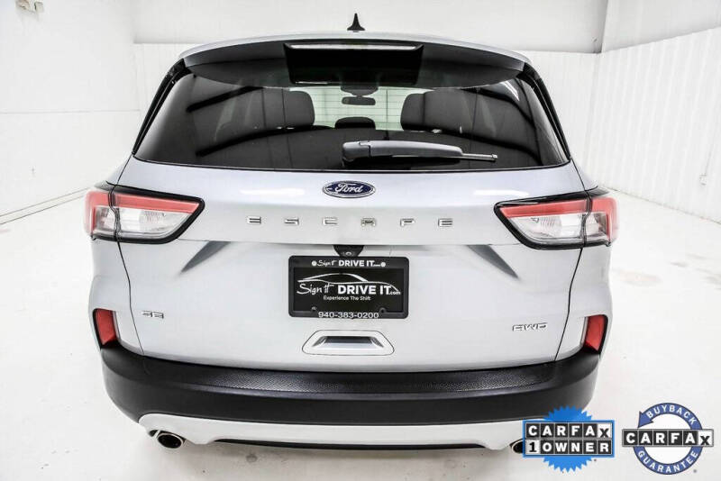 2022 Ford Escape SE