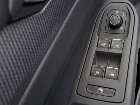 2025 Volkswagen Golf GTI SE