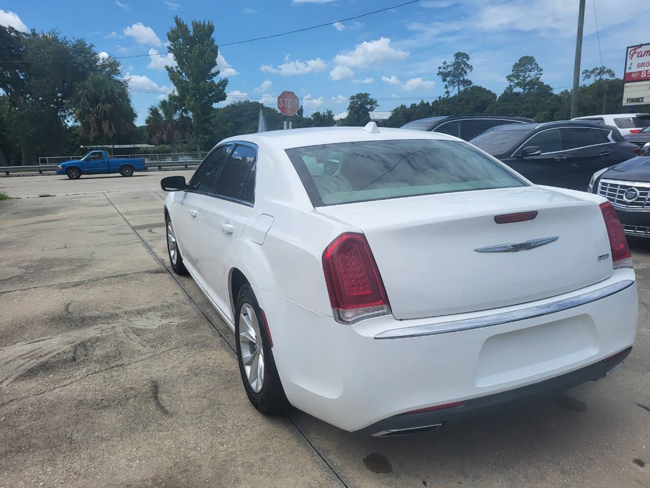 2016 Chrysler 300 for sale at FAMILY AUTO BROKERS in Longwood, FL