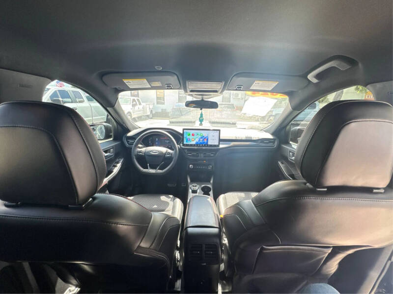 2024 Ford Escape ST-Line