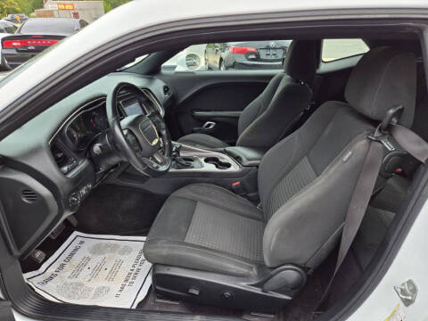 2019 Dodge Challenger SXT