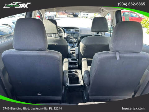 2013 Mazda MAZDA5 Sport