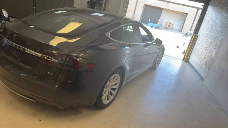 2017 Tesla Model S