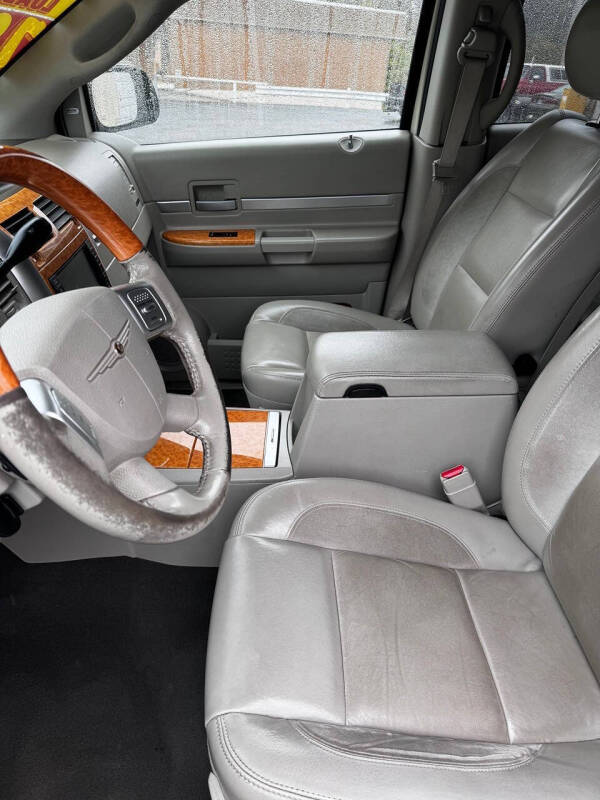 2009 Chrysler Aspen Limited