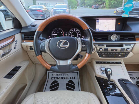 2013 Lexus ES 300h