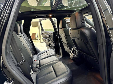 2014 Porsche Cayenne S Hybrid