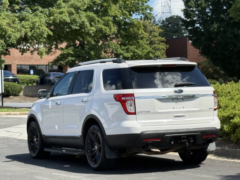 2011 Ford Explorer Limited