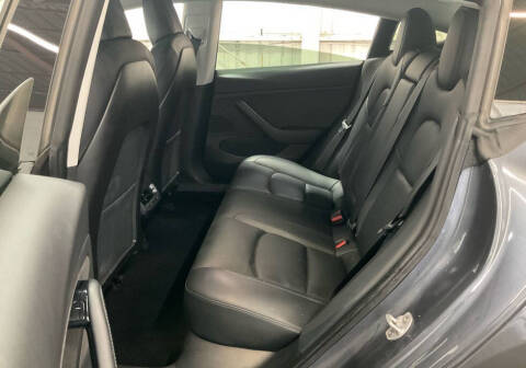 2020 Tesla Model 3 Performance