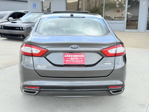 2016 Ford Fusion SE