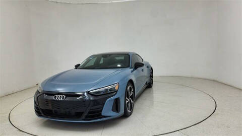 2022 Audi e-tron GT quattro Premium Plus