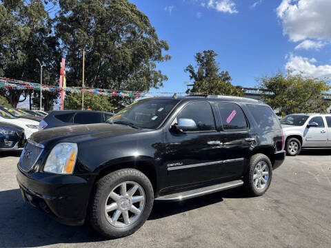 2010 GMC Yukon Denali
