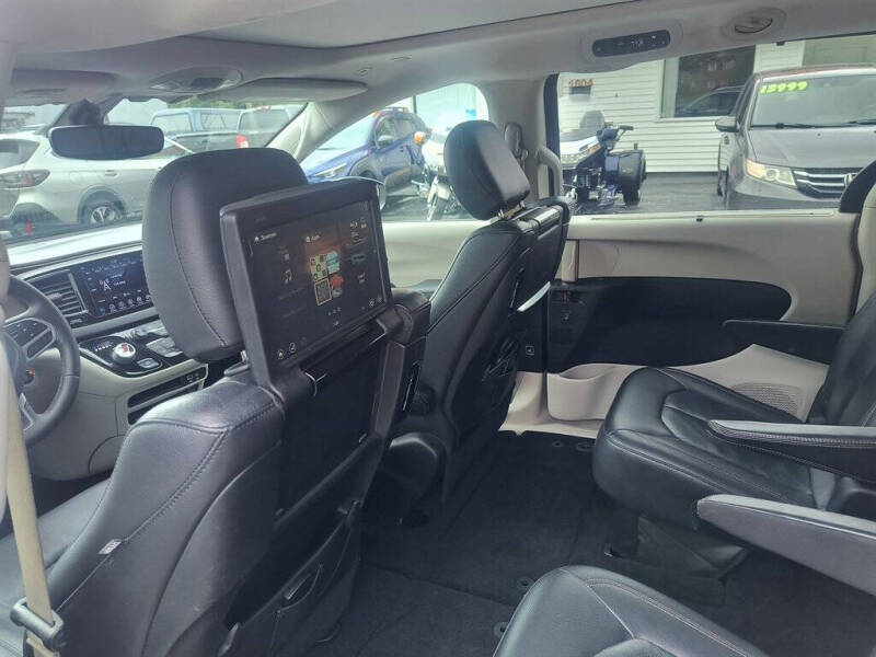 2018 Chrysler Pacifica Touring L Plus