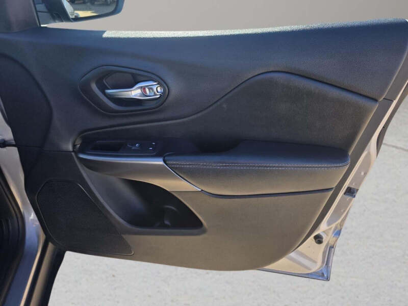 2020 Jeep Cherokee Latitude