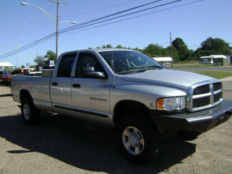 2004 Dodge Ram Pickup 2500 for sale at Tom Boyd Motors in Texarkana TX