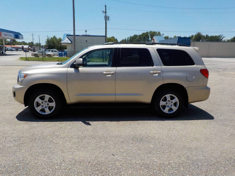 2016 Toyota Sequoia SR5