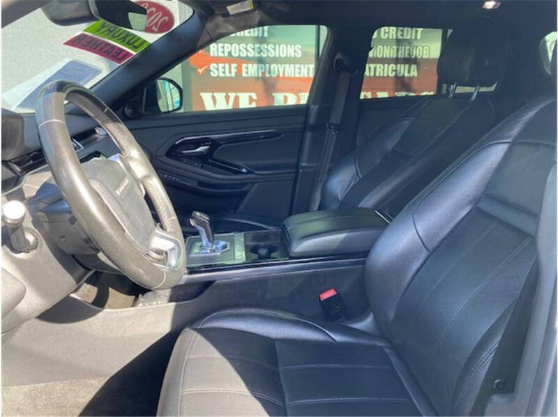 2020 Land Rover Range Rover Evoque SE