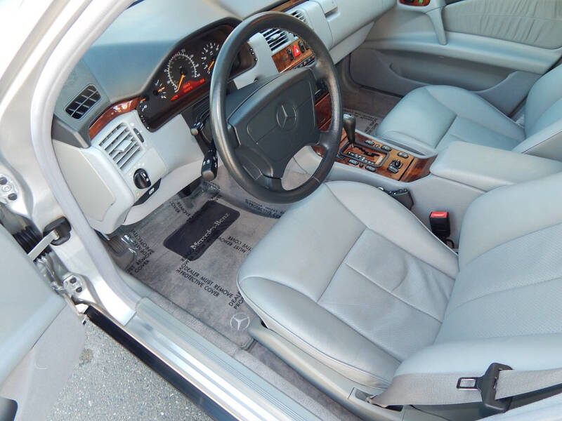 1999 Mercedes-Benz E-Class E 320