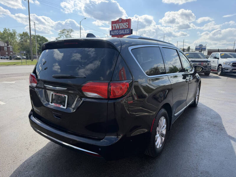 2018 Chrysler Pacifica Touring L Plus