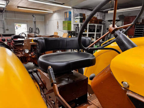 1964 Minneapolis Moline G-705 Tractor
