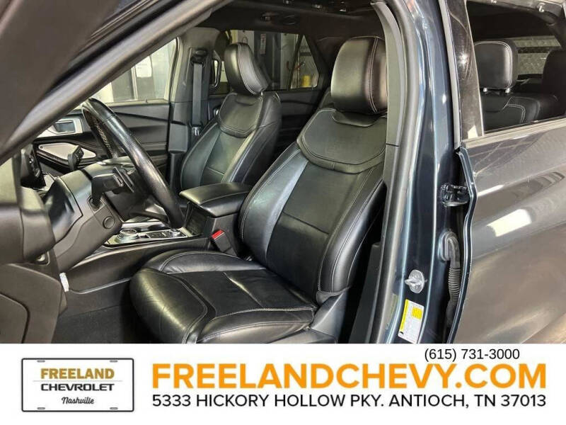 2022 Ford Explorer ST