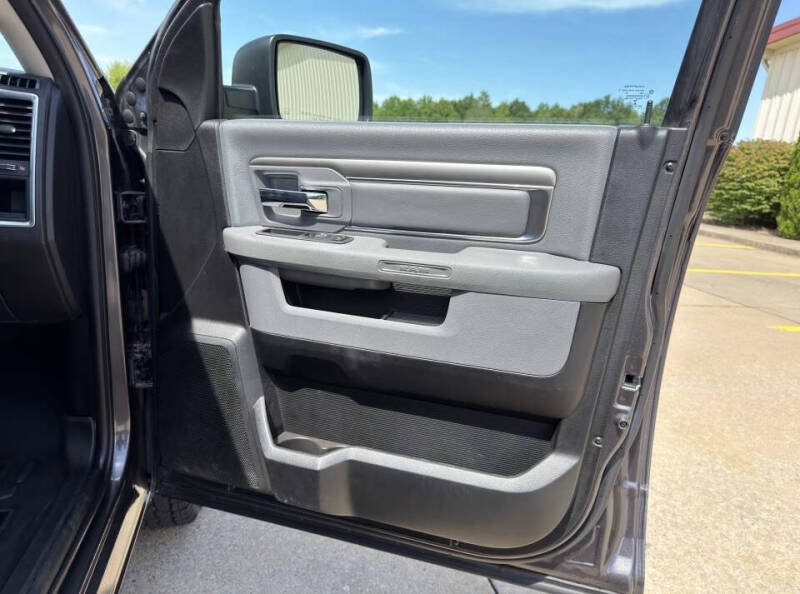 2020 RAM 1500 Classic SLT