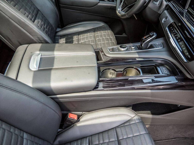 2023 Cadillac Escalade-V