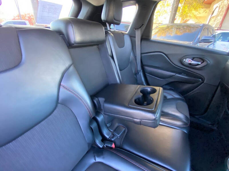 2017 Jeep Cherokee Trailhawk