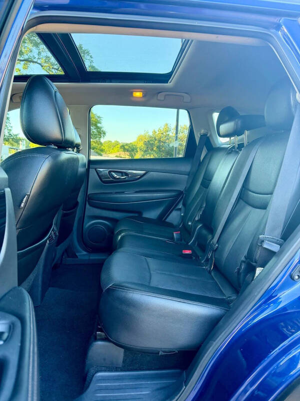 2017 Nissan Rogue SL