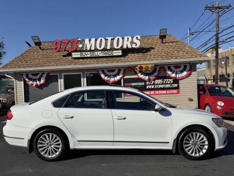 2016 Volkswagen Passat 1.8T SE