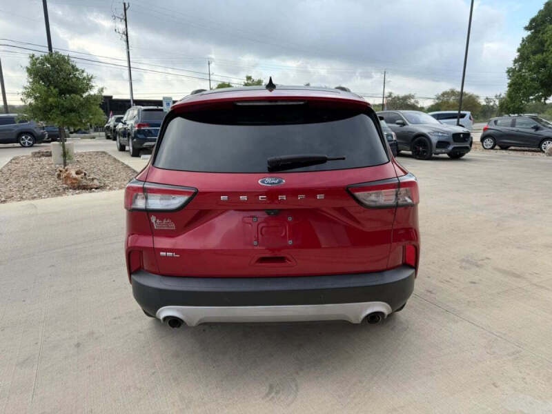2021 Ford Escape SEL