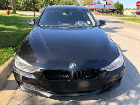 2012 BMW 3 Series for sale at NORTH CHICAGO MOTORS INC in North Chicago IL