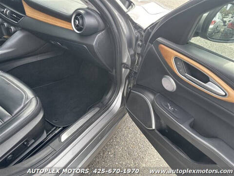 2017 Alfa Romeo Giulia Ti