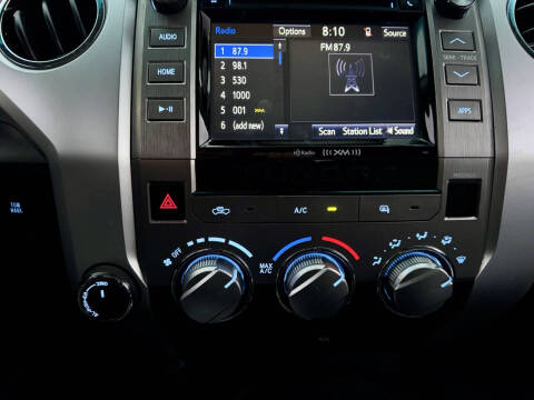 2014 Toyota Tundra SR5