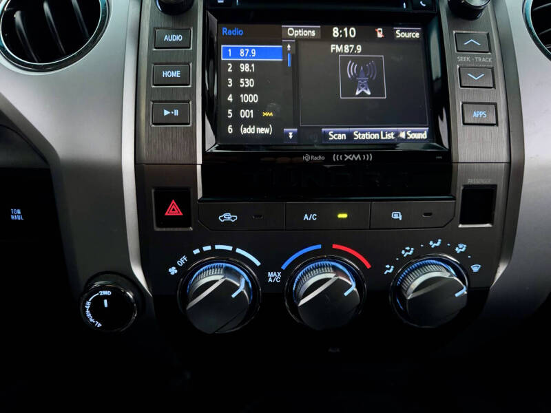 2014 Toyota Tundra SR5