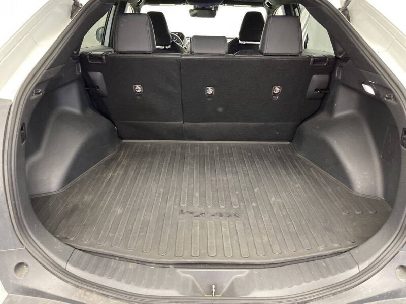 2023 Toyota bZ4X XLE