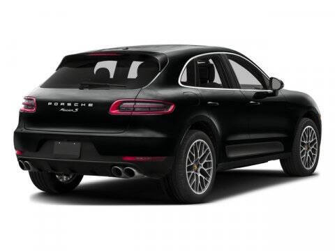 2016 Porsche Macan Turbo