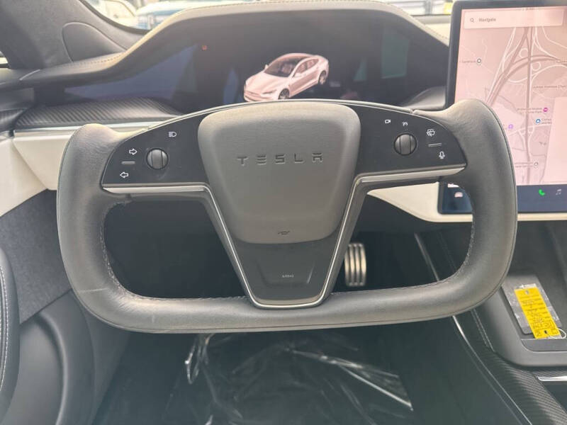 2022 Tesla Model S Plaid