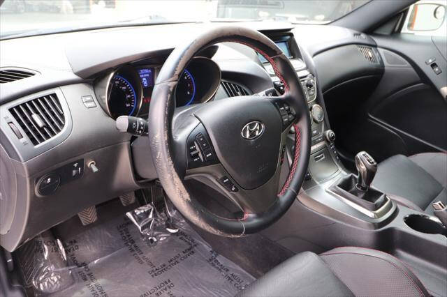 2014 Hyundai Genesis Coupe  - $15,757