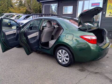 2016 Toyota Corolla LE