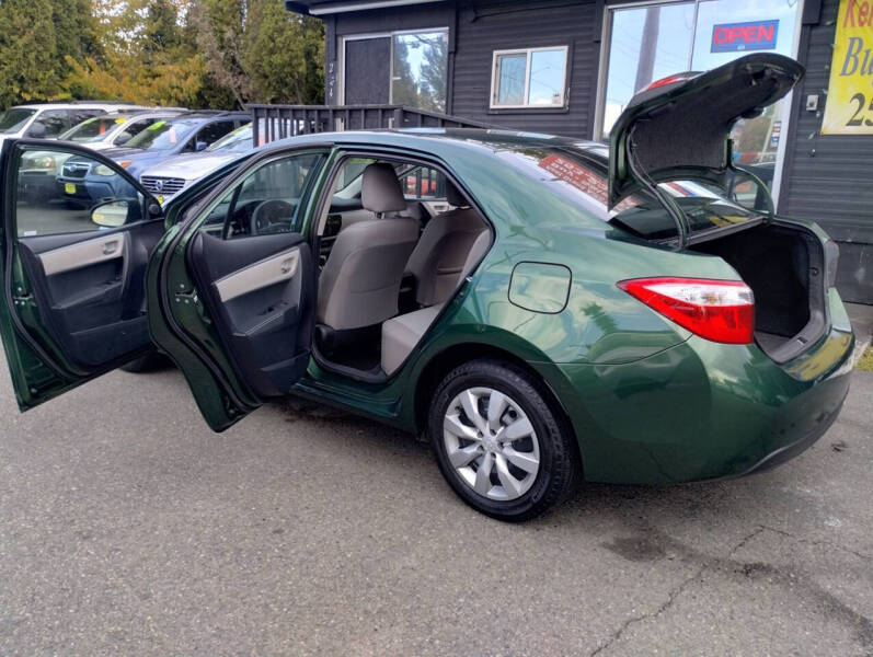 2016 Toyota Corolla LE