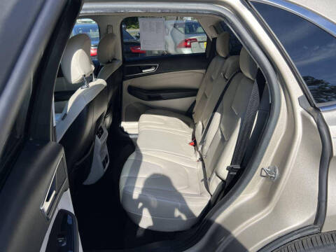 2018 Ford Edge Titanium