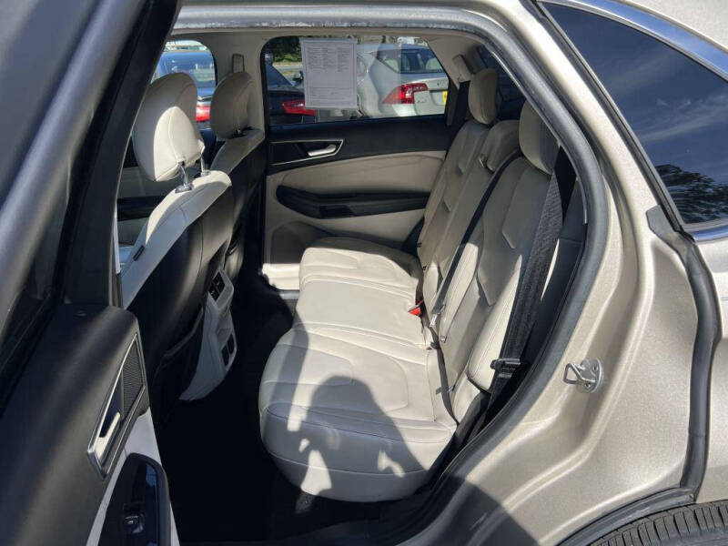 2018 Ford Edge Titanium