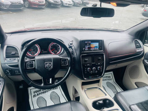 2017 Dodge Grand Caravan SXT