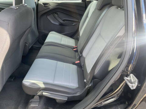 2019 Ford Escape S