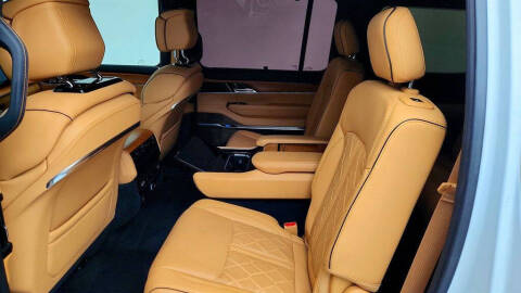 2023 Jeep Grand Wagoneer Series III