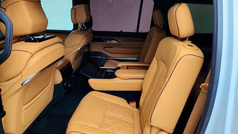 2023 Jeep Grand Wagoneer Series III