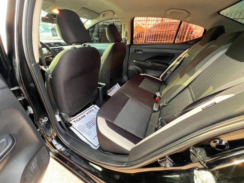 2021 Nissan Versa SV