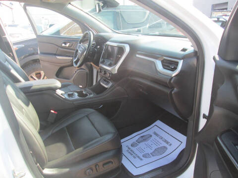 2021 GMC Acadia SLT